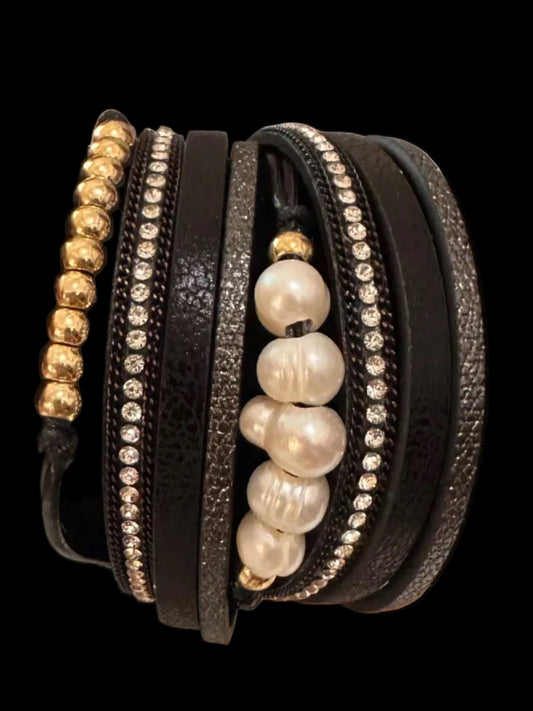 Pearls strappy bracelet - black