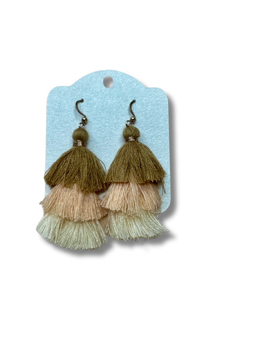 Monochromatic Tassel Earrings - Beige
